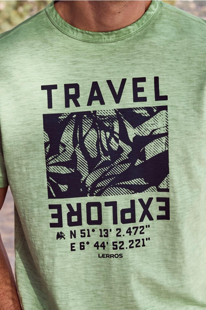 T SHIRT MET BORSTPRINT 2543039 612